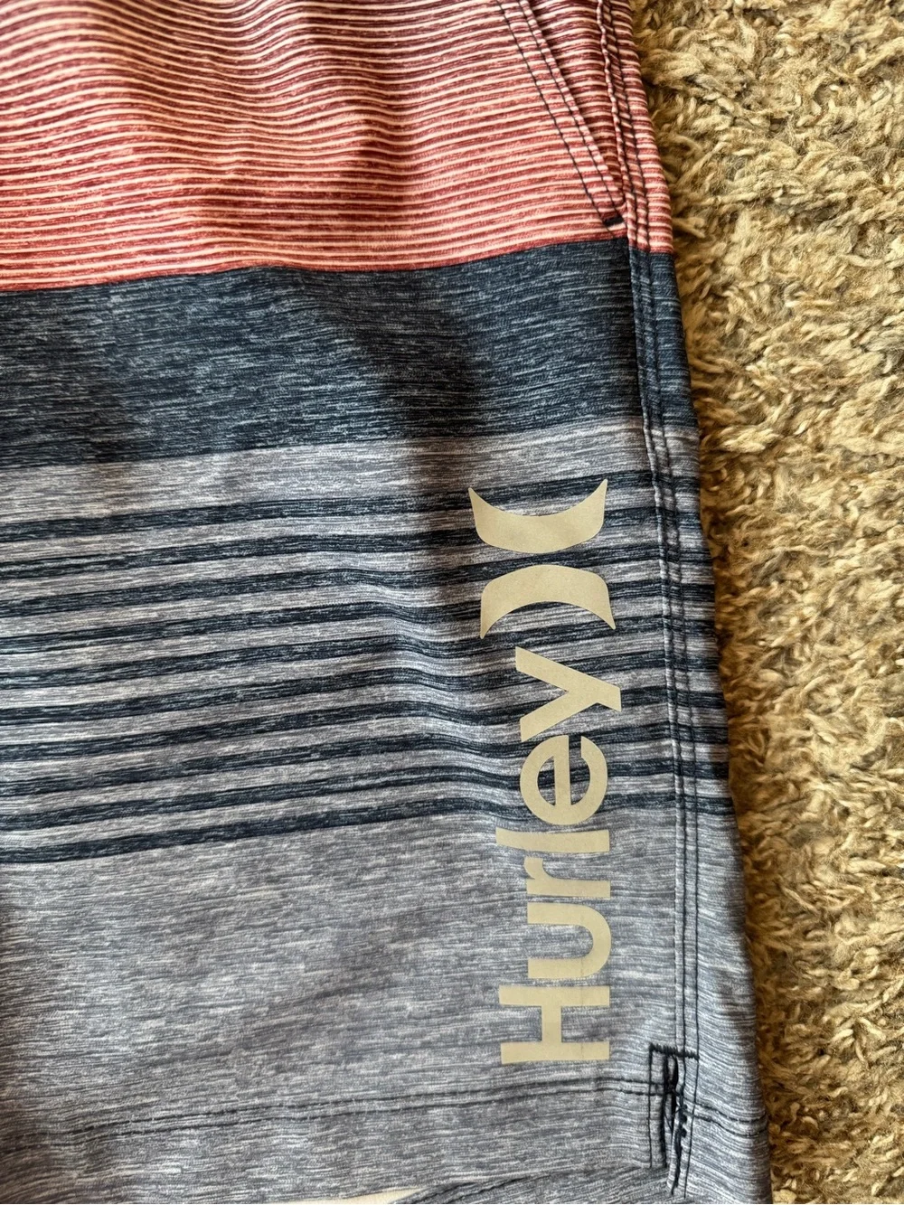 Hurley gradient stripe
